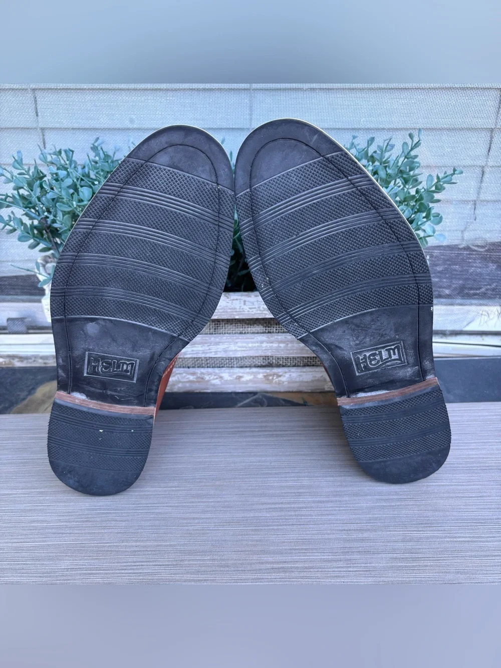 HELM Chukka Boots
